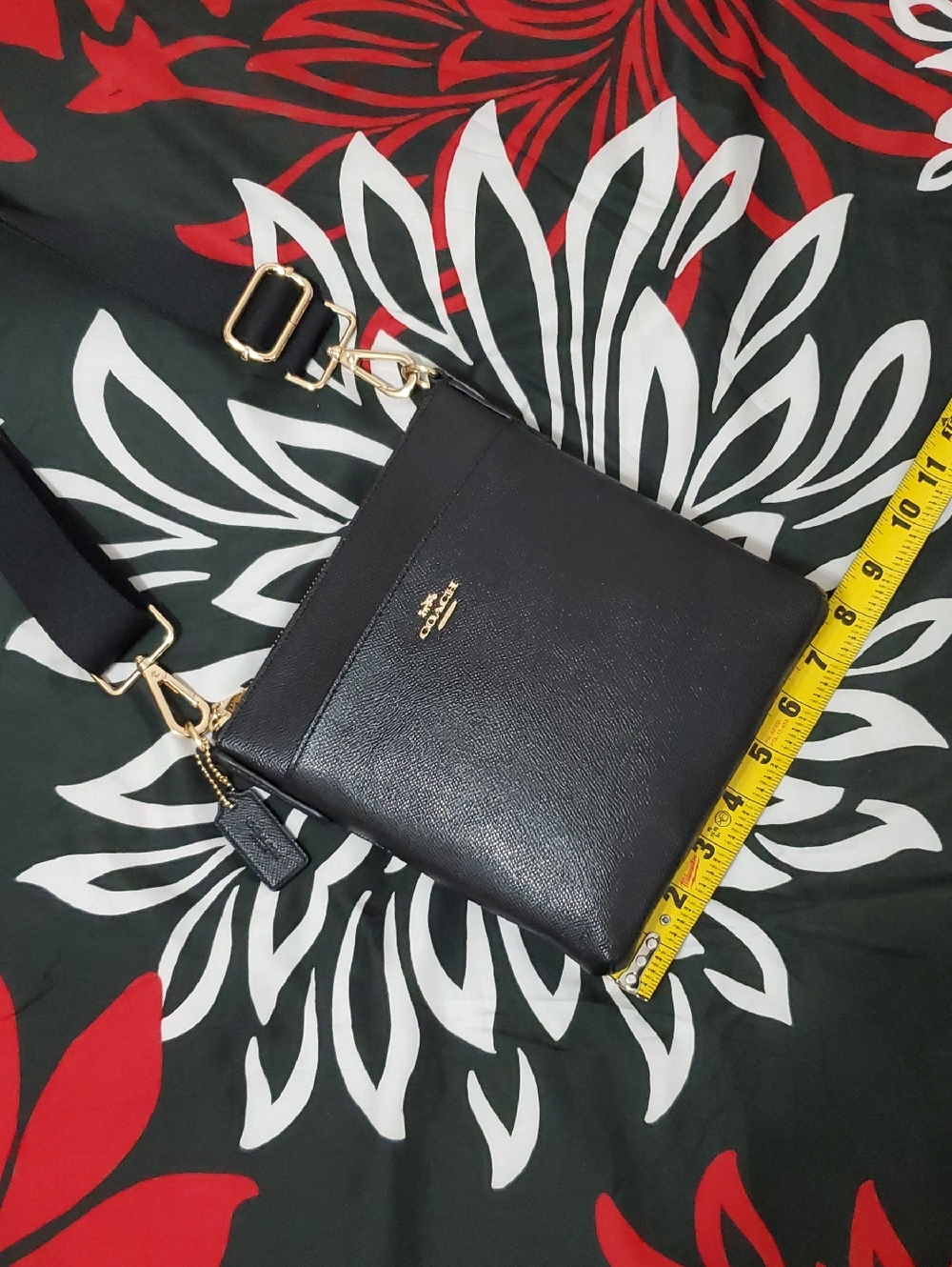 Coach Black Crossgrain Swing Crossbody Bag - Picture 5 of 6